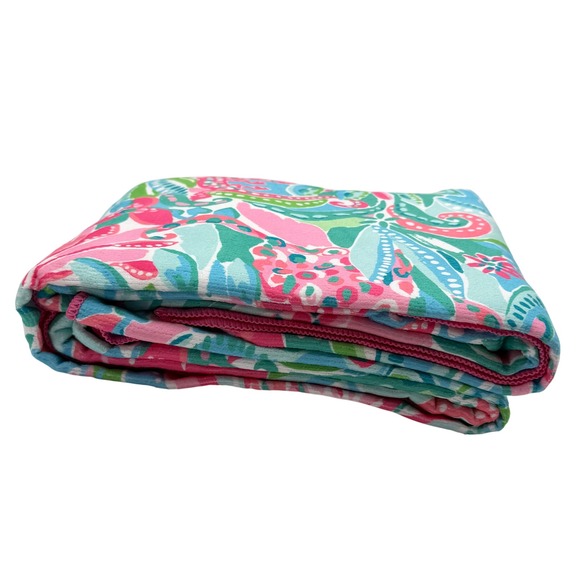 Lilly Pulitzer Lounge Towel Pink Blue Green Floral Paisley LIL-HO-061 40x72 NEW - Picture 2 of 16